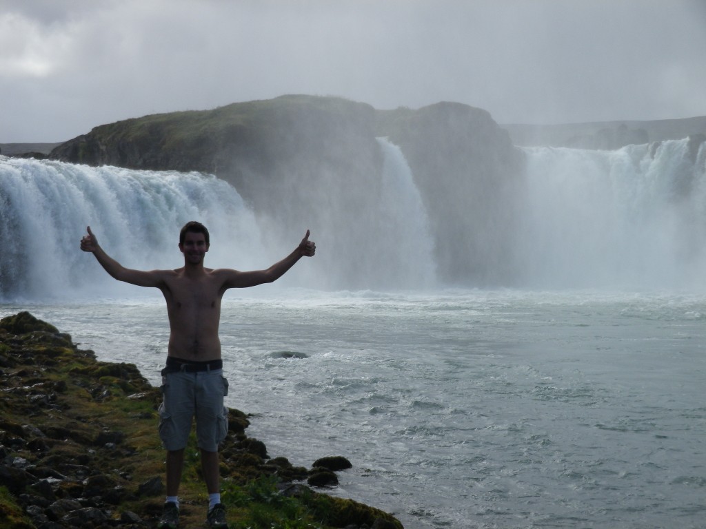 cascade Goðafoss Islande 