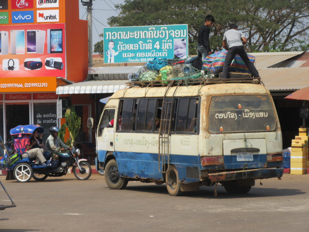 Transport en bus au laos