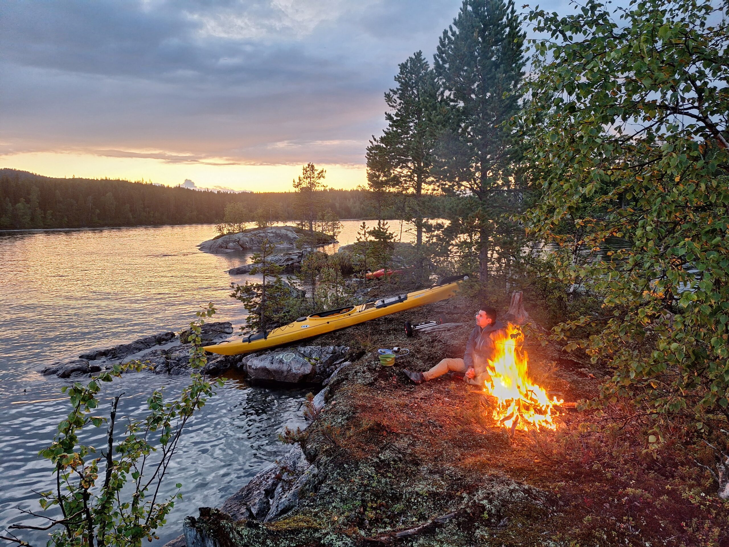 Bivouac sur une ile sauvage en Suède 